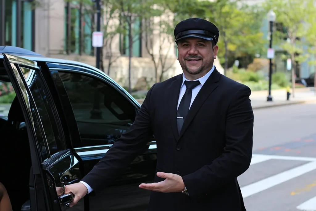 Heathrow airport minicabs provide Chauffeur servcie